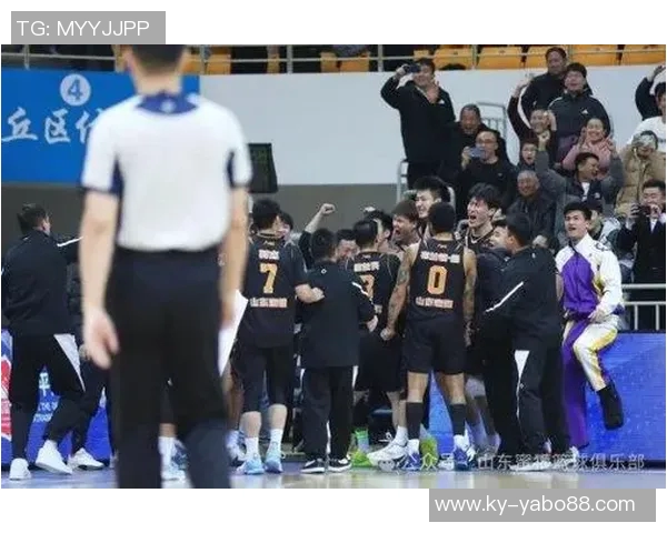 长沙勇胜在NBL常规赛中险胜杭州经纬展现强劲实力与团队配合